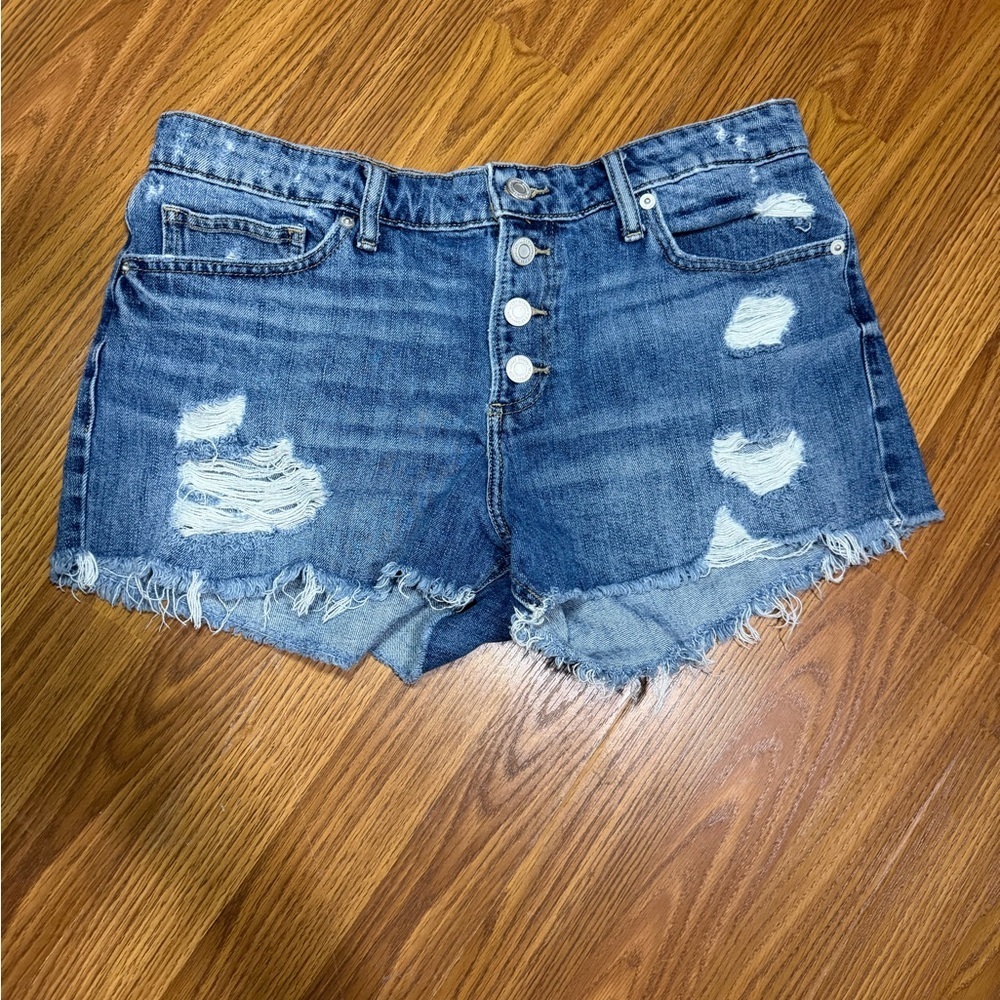 Lucky Brand The Cut Off w/ Button Fly Denim Shorts Size 10/30. Style # 7WP10571.